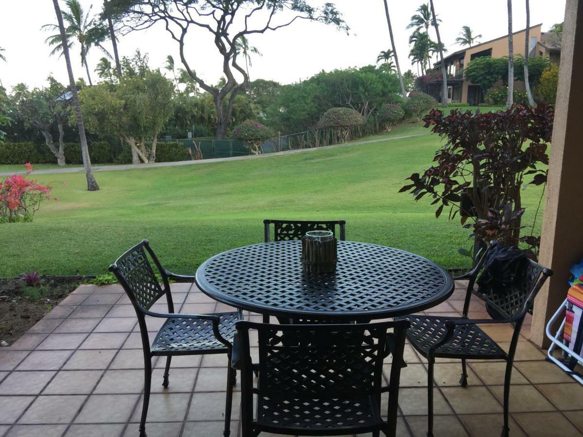 9B Ekahi Village-Studio Bath, Garden View - 1 Minute Stroll To Beach! Wailea  Eksteriør bilde